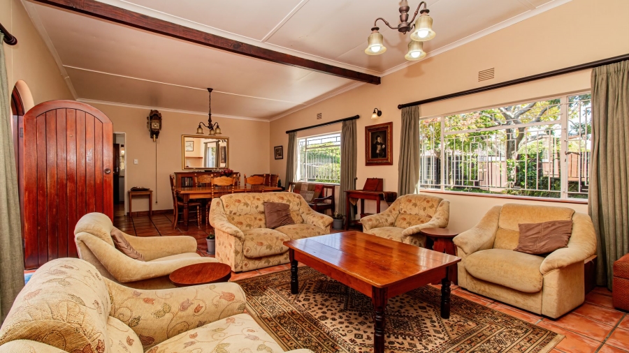 5 Bedroom Property for Sale in The Island Western Cape